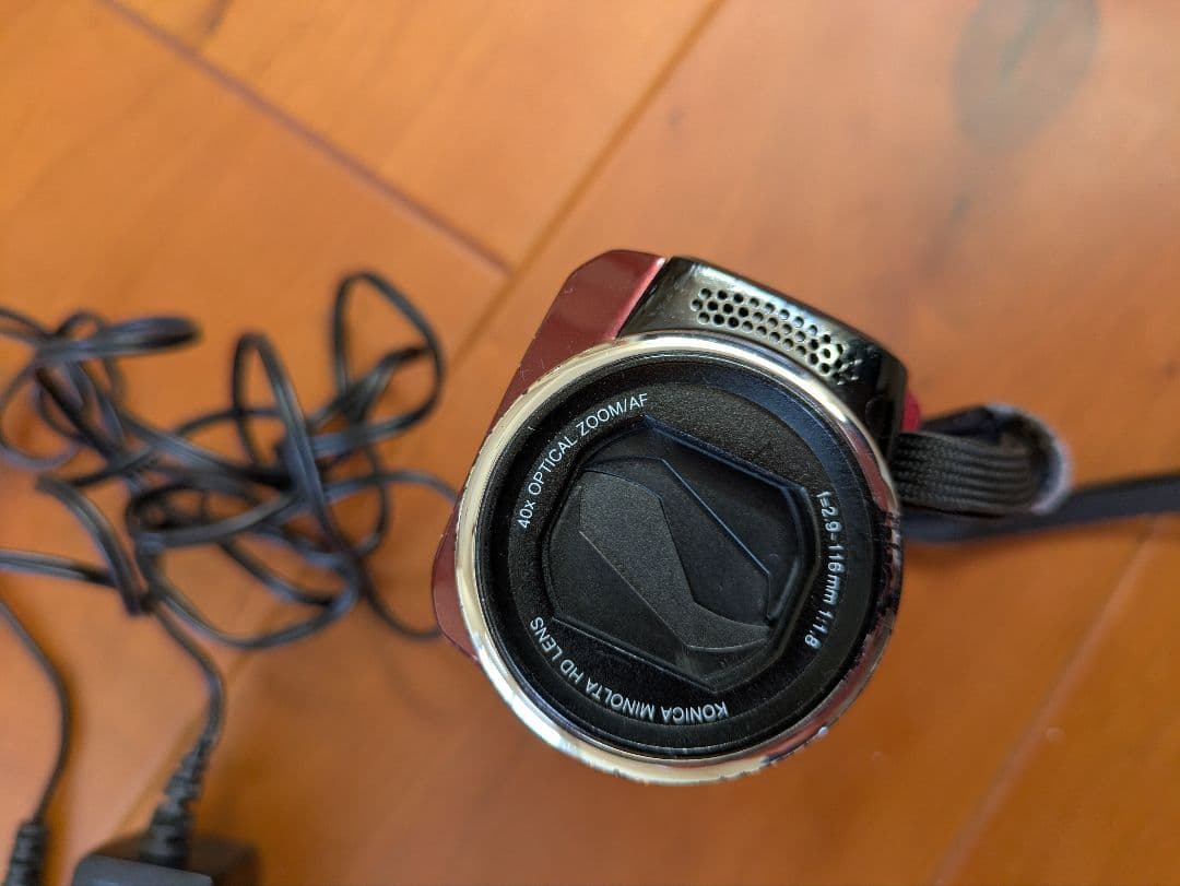 JVC Everio 赤 ビデオカメラ 本体 ACアダプター付き
