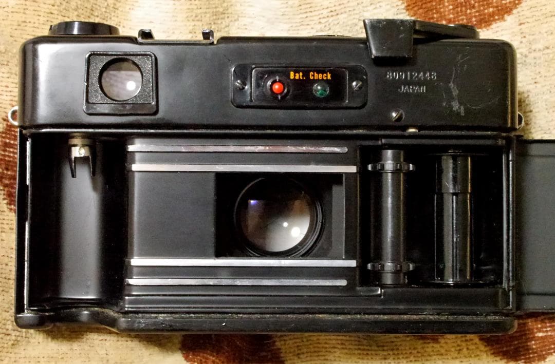 ヤシカエレクトロ35 プロフェッショナル【実用動作品・光学系分解整備済み】⑤
