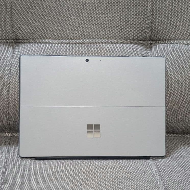 美品／Surface Pro 7 i5 8GB 128GBタイプカバー付き S