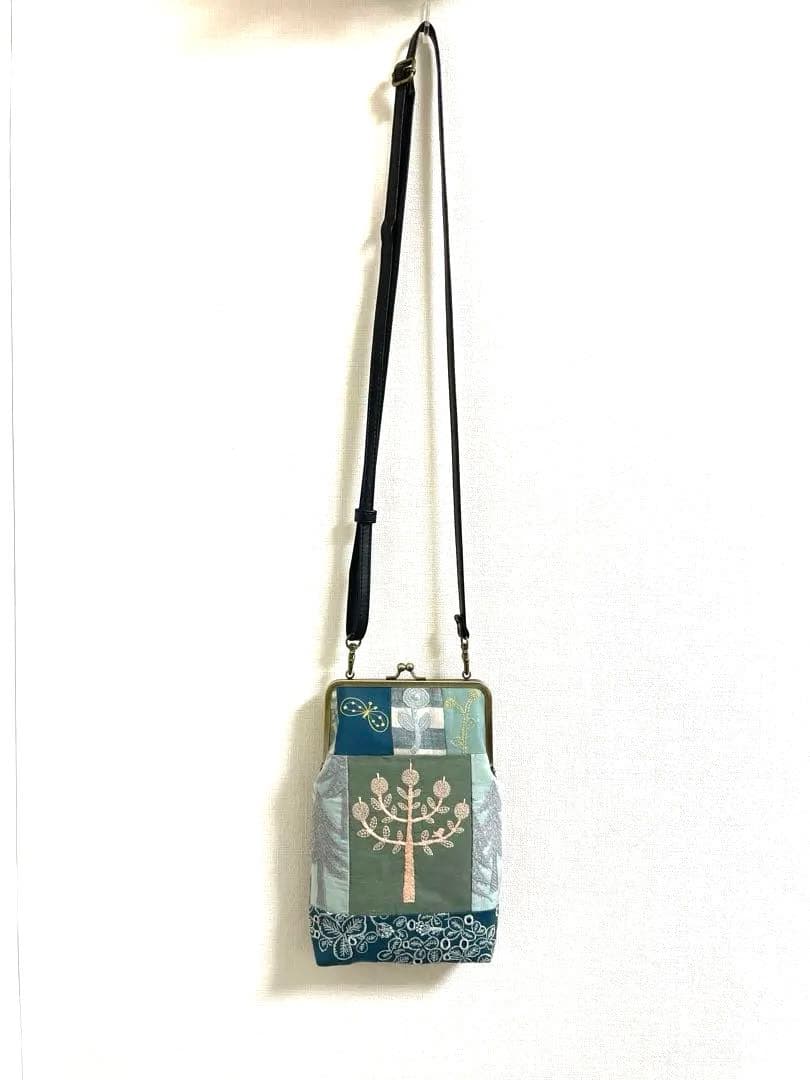 ミナペルホネン ringo 小さなバッグがま口 サコッシュ風 ハンドメイド