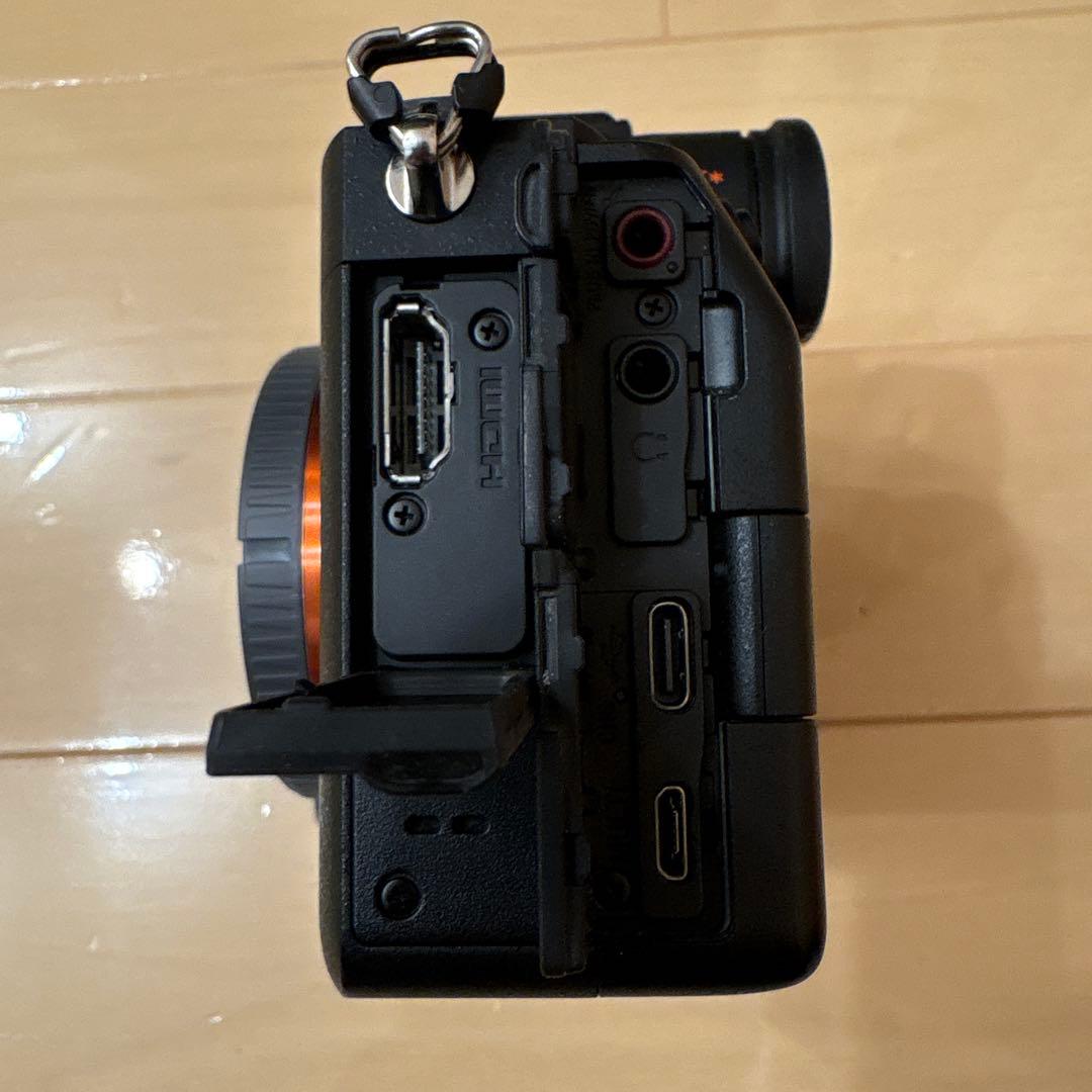 sony α7iv ILCE-7M4 本体 ミラーレス一眼