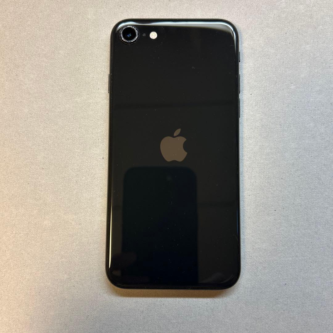 iphonese 第2世代 本体
