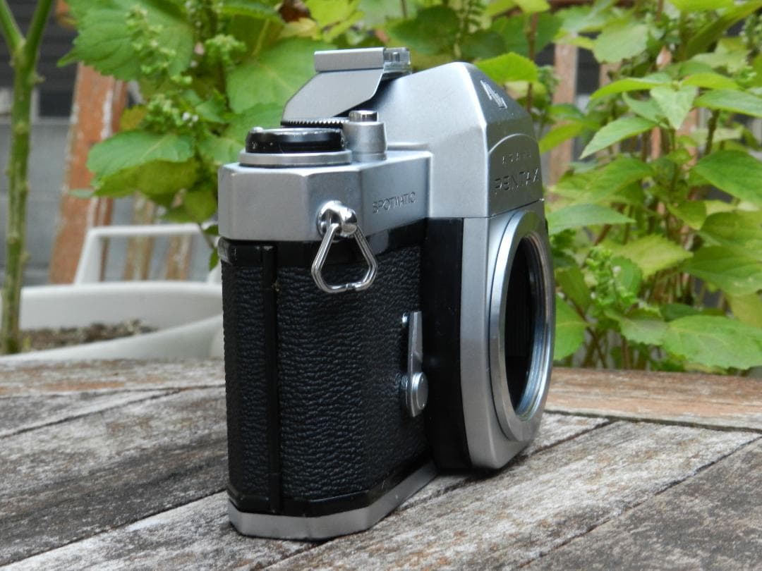 極美品　PENTAX SPOTMATIC SP カメラ　レンズ付けられます