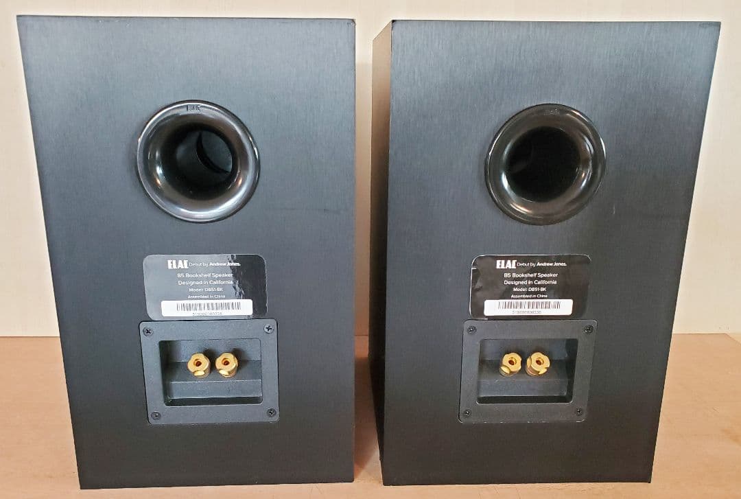 ELAC Debut B5 / アンドリュー・ジョーンズ/ 動作良好