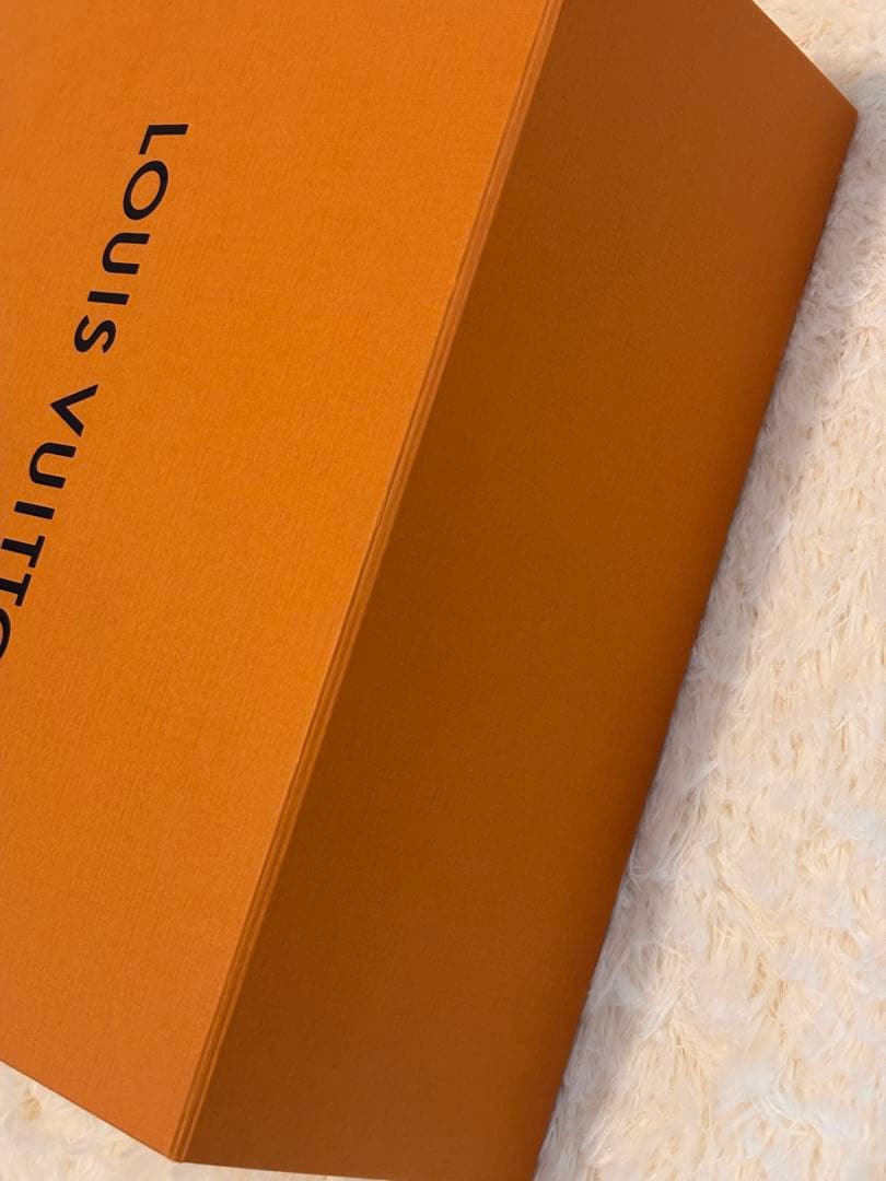 LOUIS VUITTON ギフトボックス オレンジボックス 箱 空箱