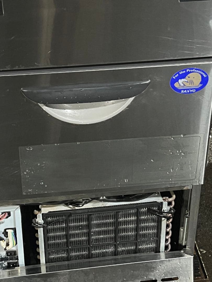 サンヨー　業務用製氷機　SIM-S38A