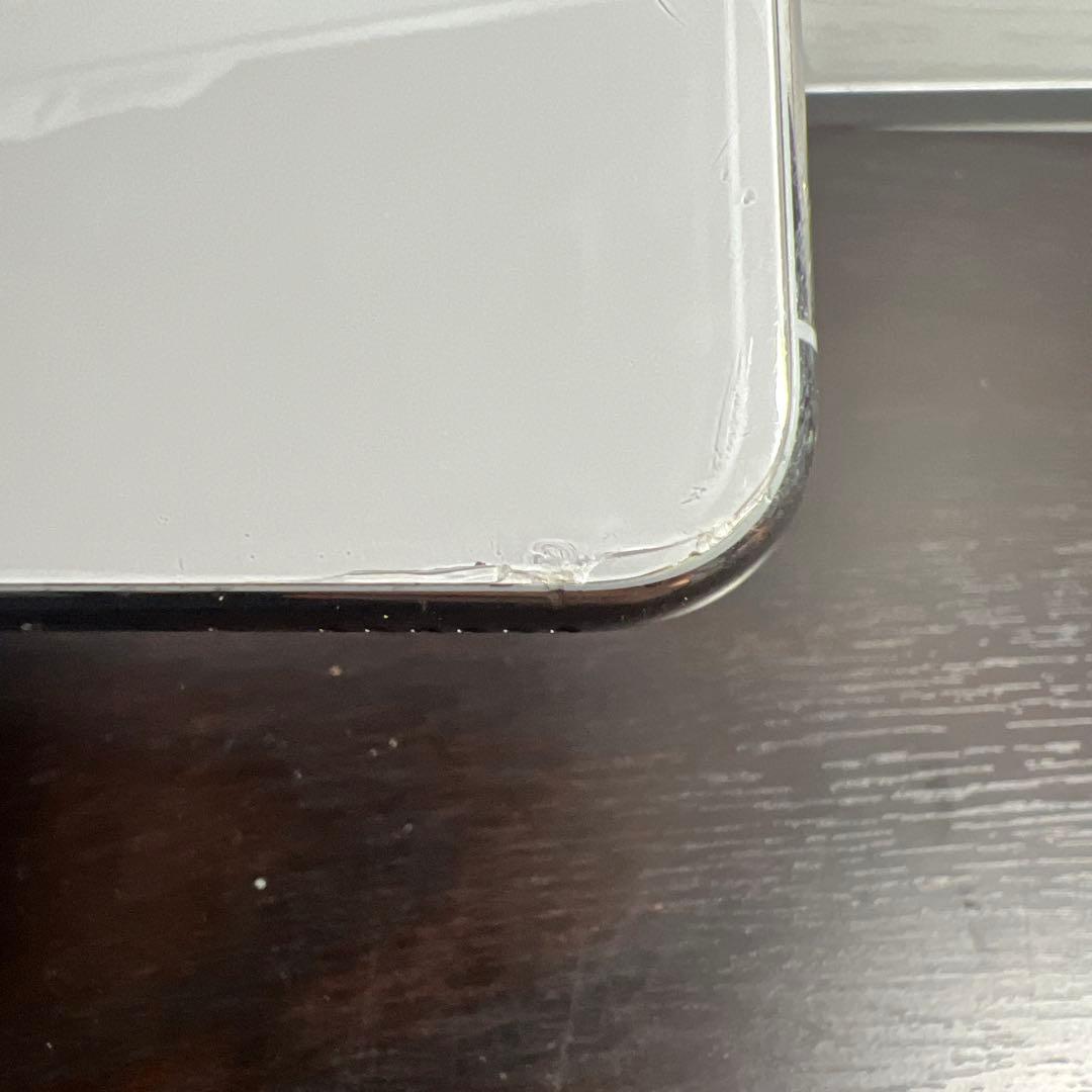 iPhone x 64GB シルバー