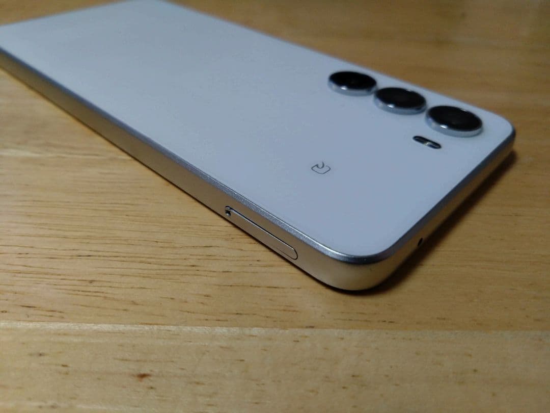 nubia S 5g ホワイト