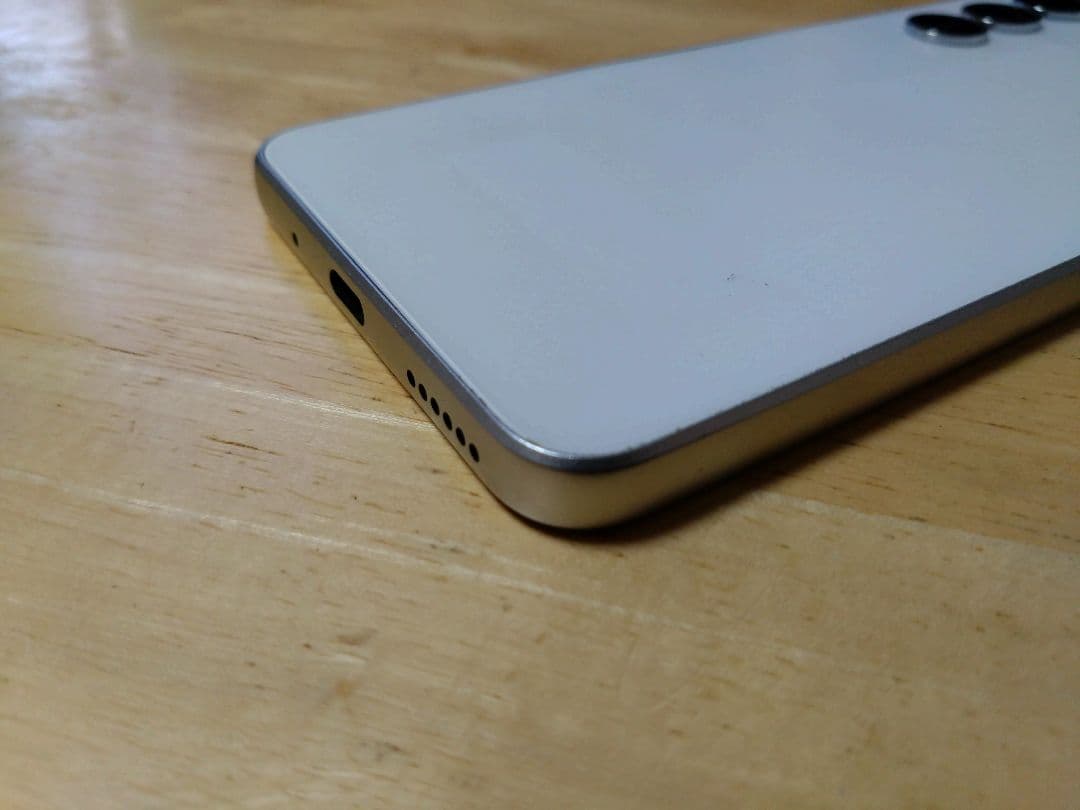 nubia S 5g ホワイト