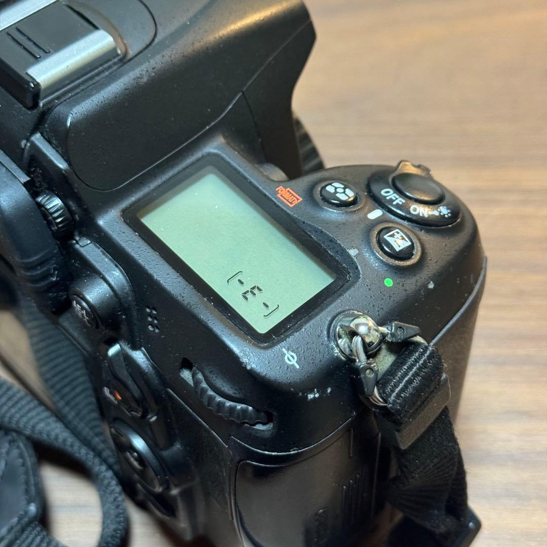 Nikon D7000 天体改造機　赤外線改造機　ストラップつき