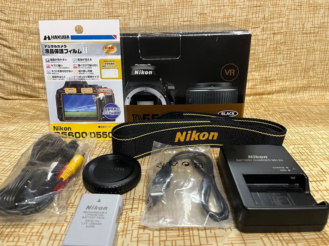 【美品！ショット数964枚！】Nikon D5500 18-55レンズキット