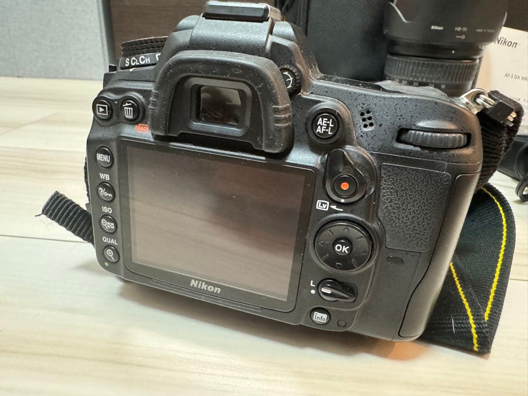 Nikon d7000 18－200 vr ii レンズキット
