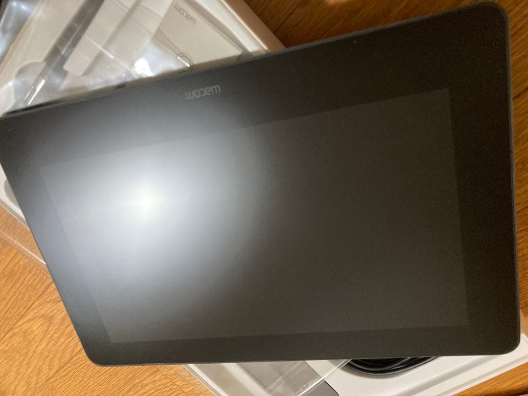 液タブ・ペンタブ Wacom Cintiq Pro 13 DTH-1320/AK0