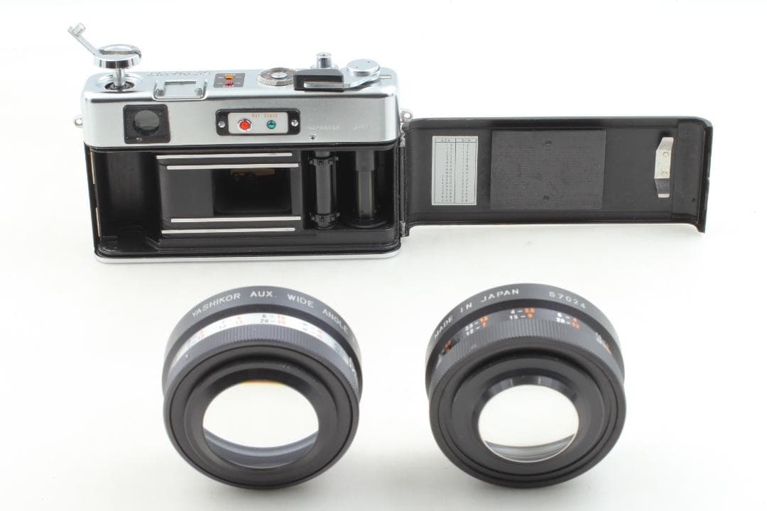 YASHICA Electoro35、コンバージョンレンズ2個、整備済み