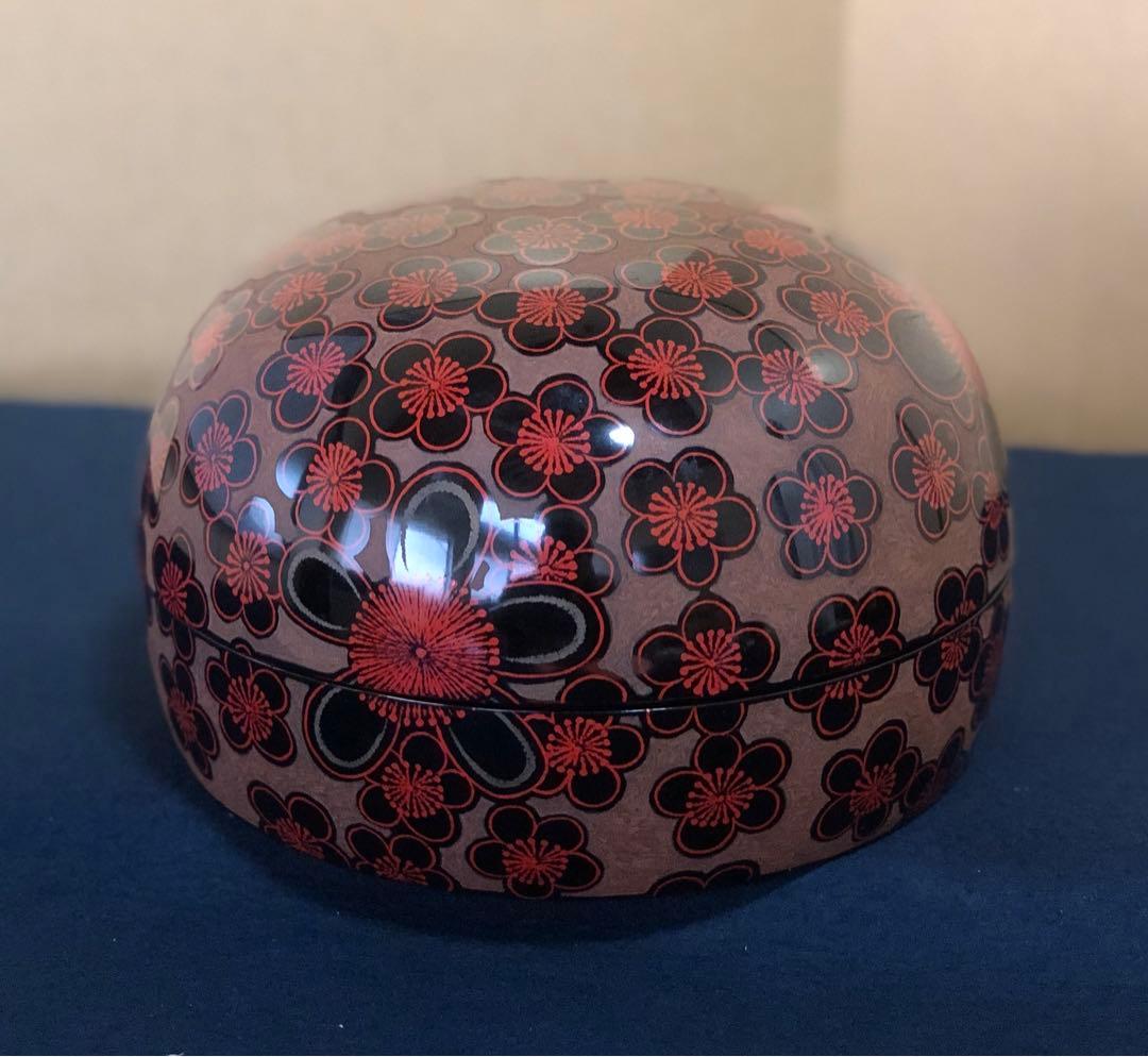 《R》蒟醤 梅図 喰籠 菓子器 讃岐 芳廣作 木製漆器 共箱　260317A3