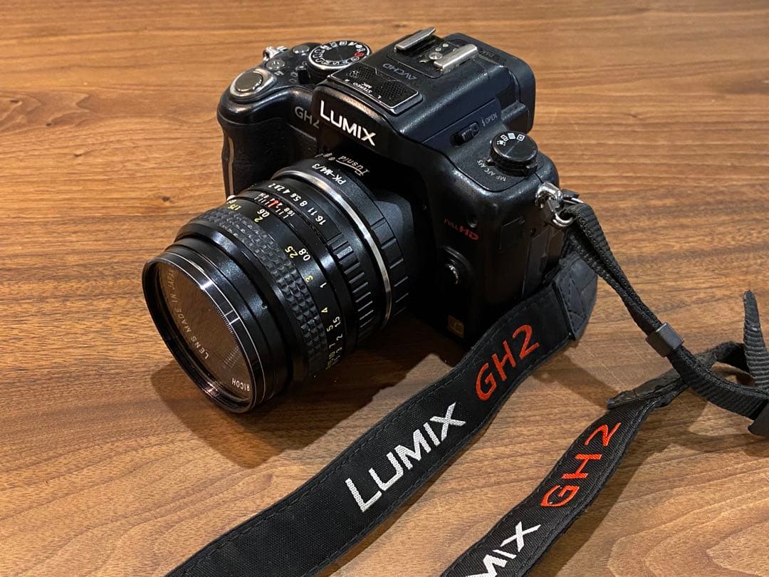 LUMIX GH2 ミラーレス一眼　リコー&シグマ　PKマウントオールドレンズ付