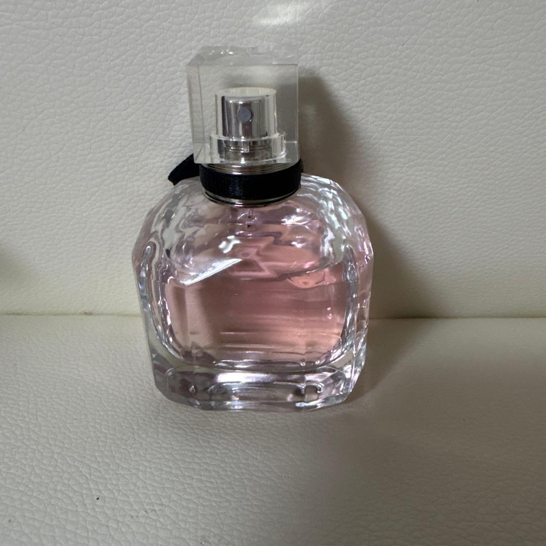 YSL モンパリ　香水
