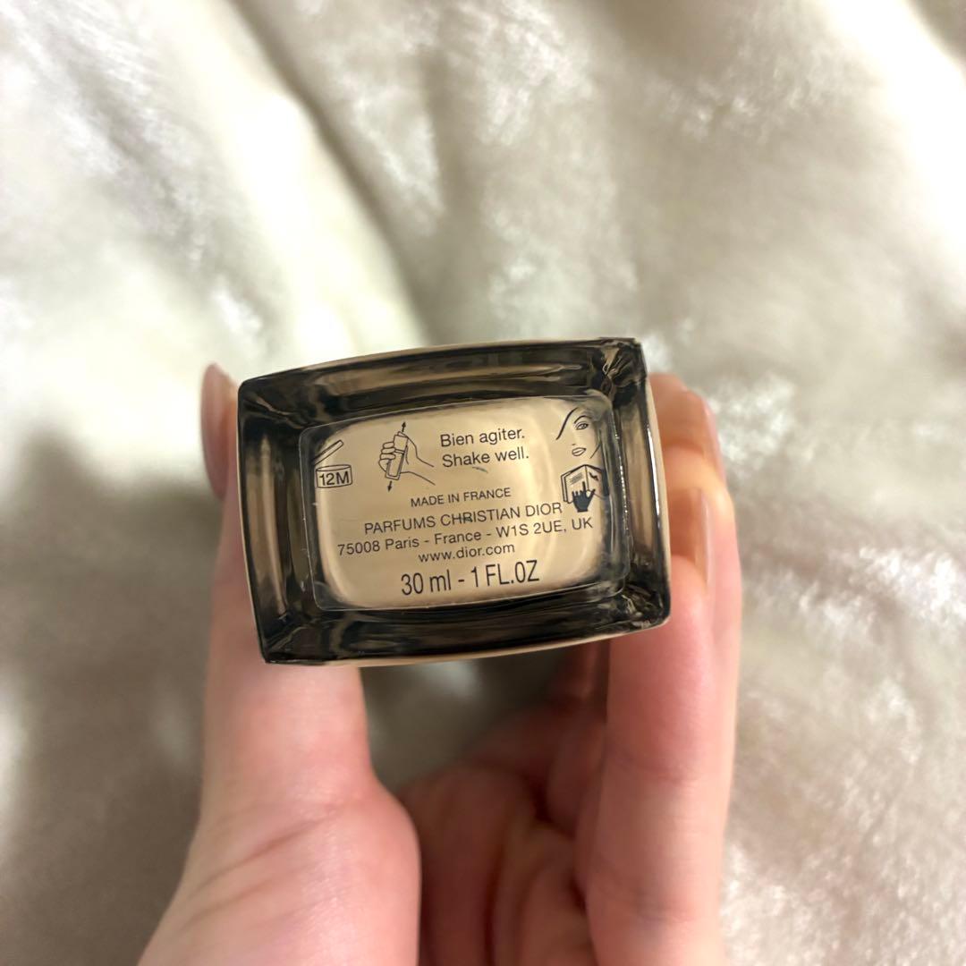 ファンデーション Dior Forever Skin Grow 0.5N Neutral 30ml