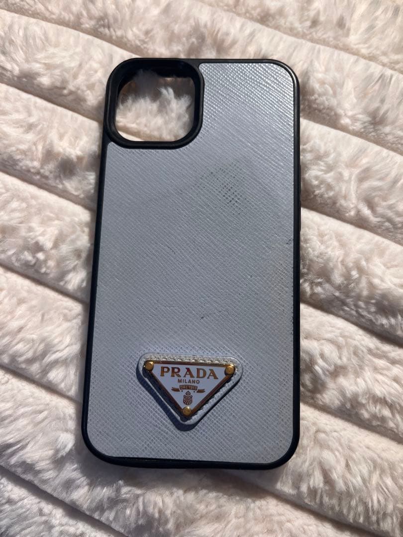 PRADA iPhone13ケース