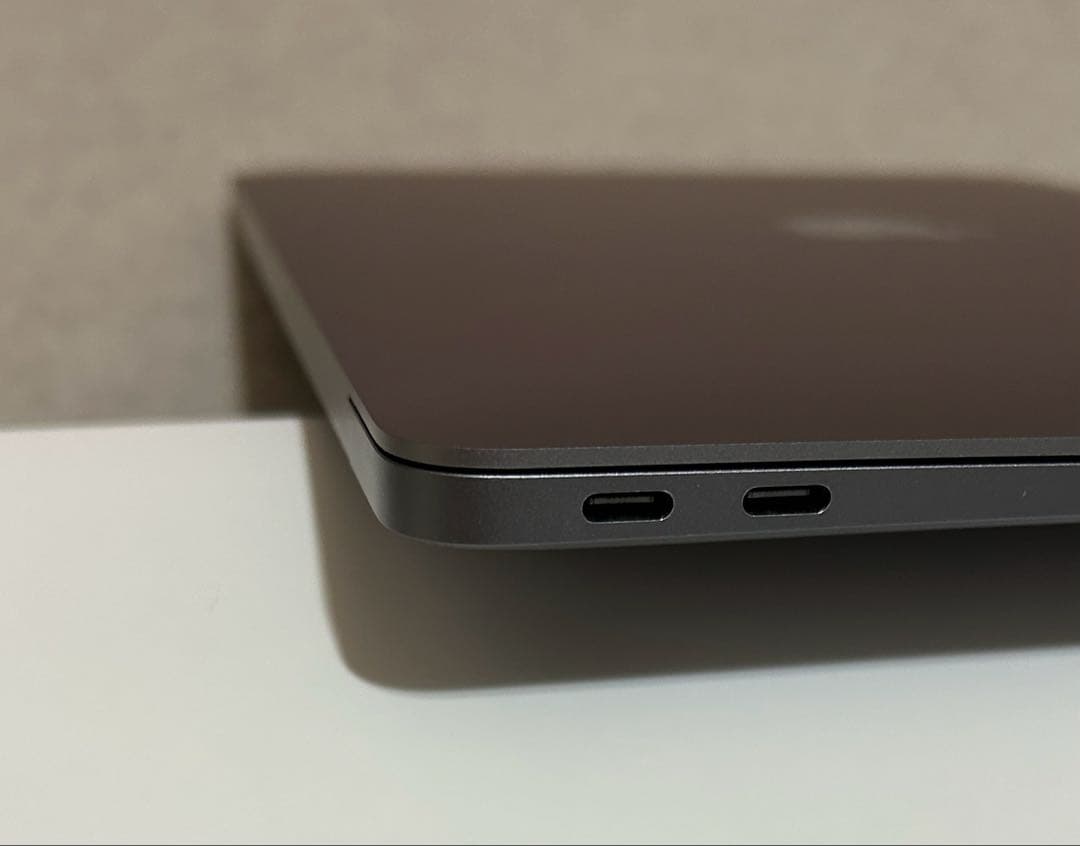 MacBook Air M1 Model No.A2337 2020年 完動品