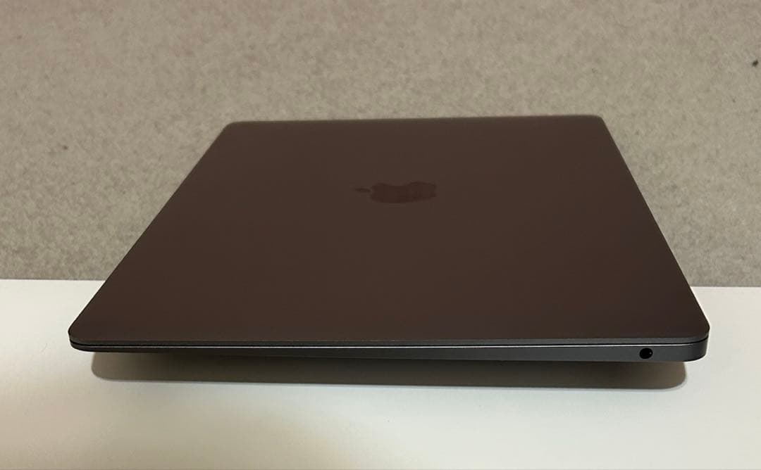 MacBook Air M1 Model No.A2337 2020年 完動品