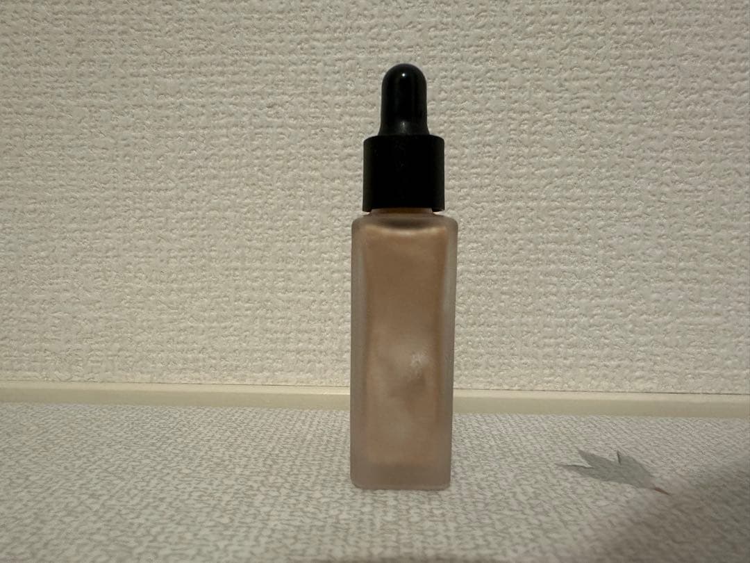 Typology T31 グロウドロップス