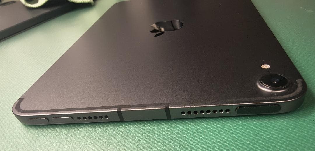 iPad mini 6 256GB セルラー (第6世代) スペースグレー