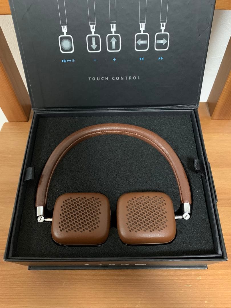 harman kardon SOHO WIRELESS ワイヤレス ヘッドホン