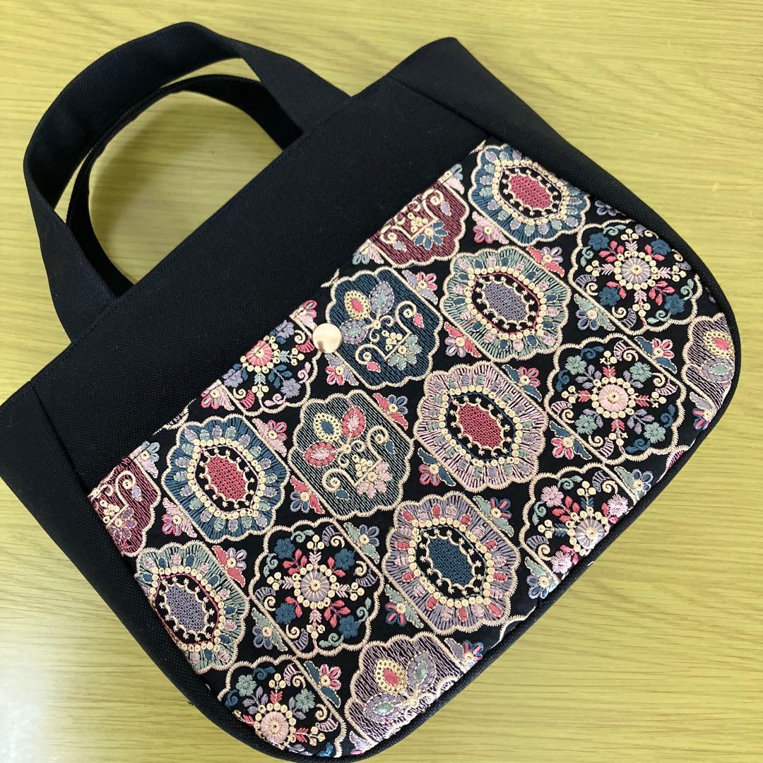 インド刺繍生地　帆布　トートバック　ファスナー　横マチ込37×縦23×マチ13㎝