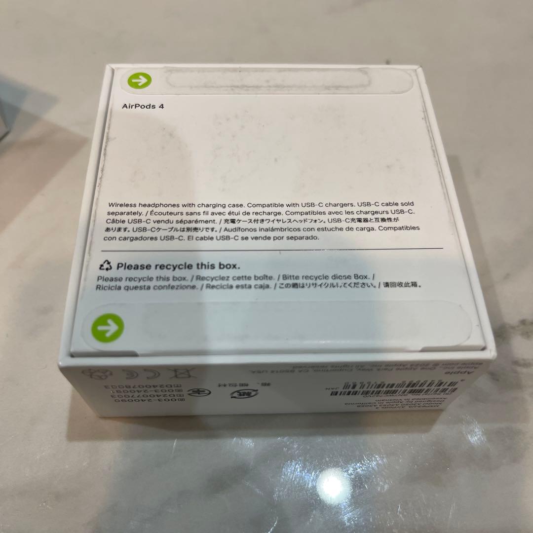 【Apple】AirPods4 ノイズキャンセリング非搭載