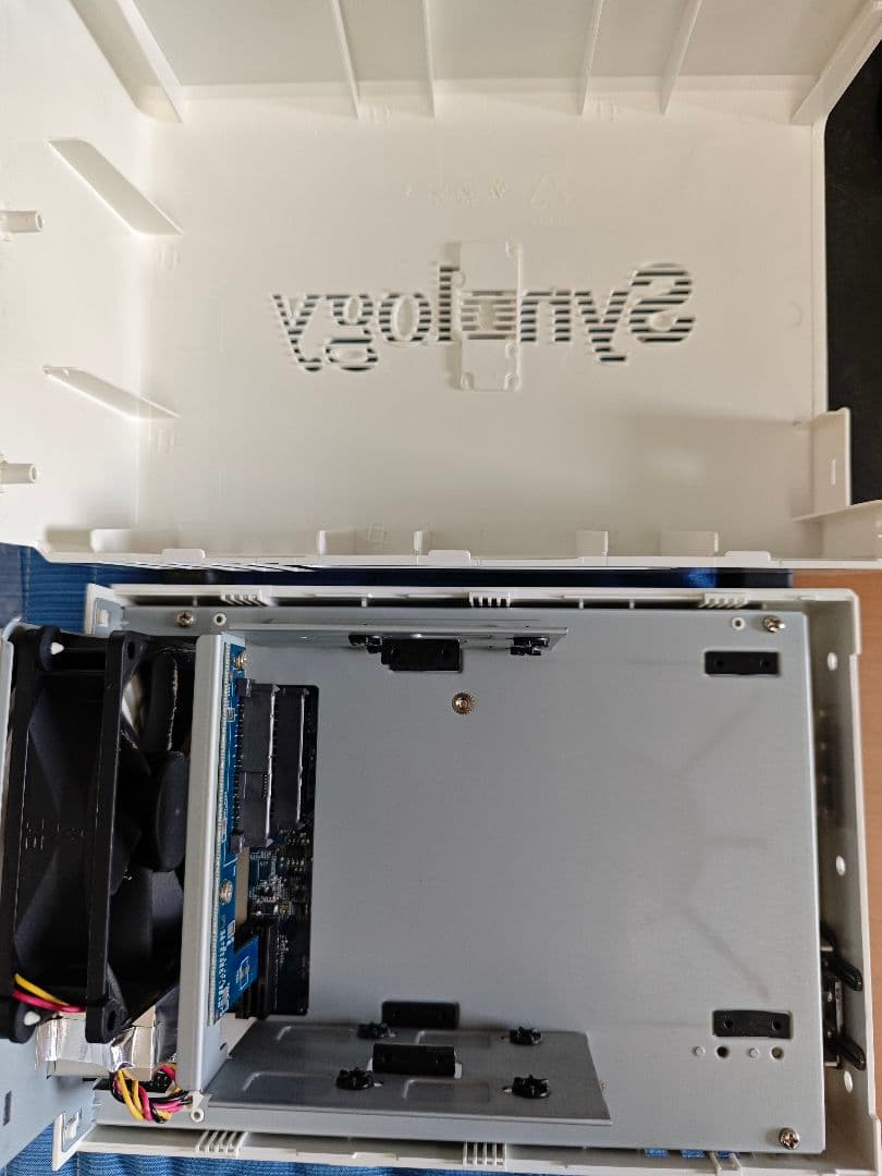 【ジャンク】 Synology DS218j NASキット ディスク無し