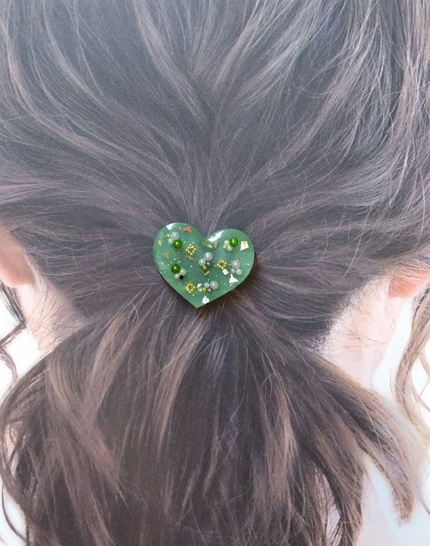大人イルミネーション ハートレジンヘアゴム