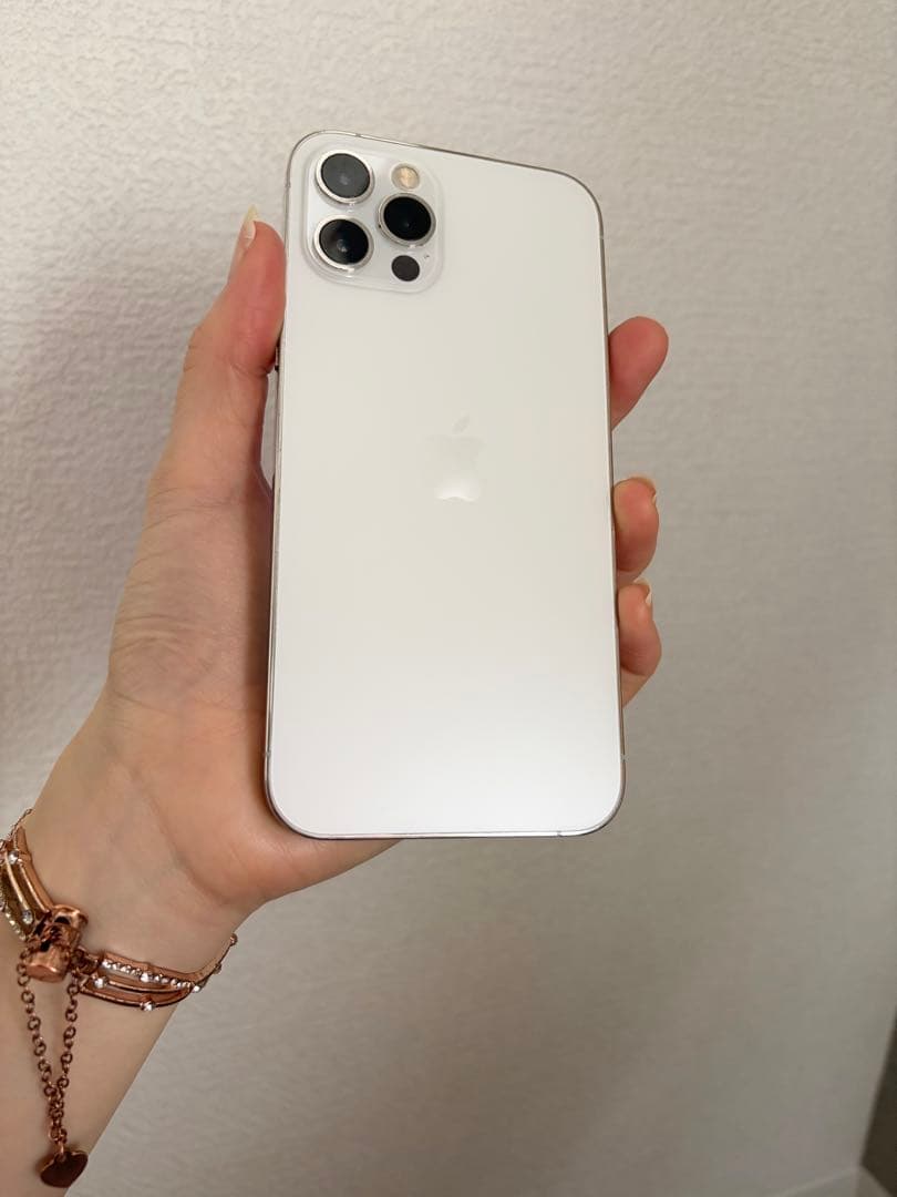 Apple iPhone 12 Pro 128GB シルバー SIMフリー 本体