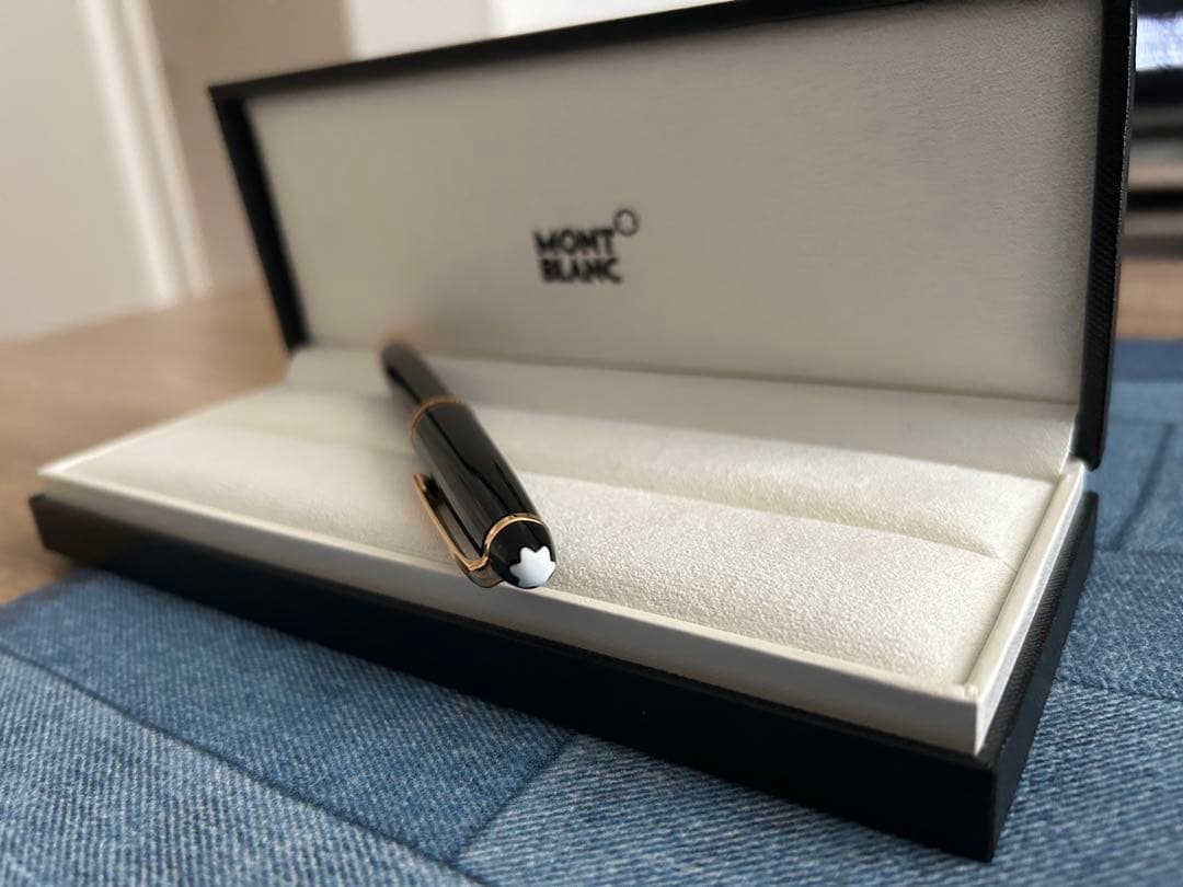 MONT BLANC 黒 ボールペン 本体 専用ケース付き