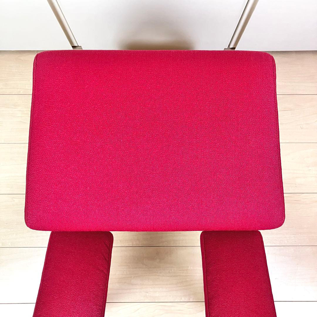 STOKKE　バリアブル バランスチェア　レッド　ストッケ
