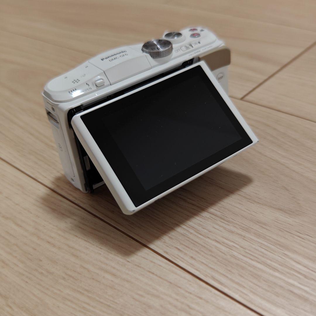 Panasonic LUMIX GF6 ボディ 美品