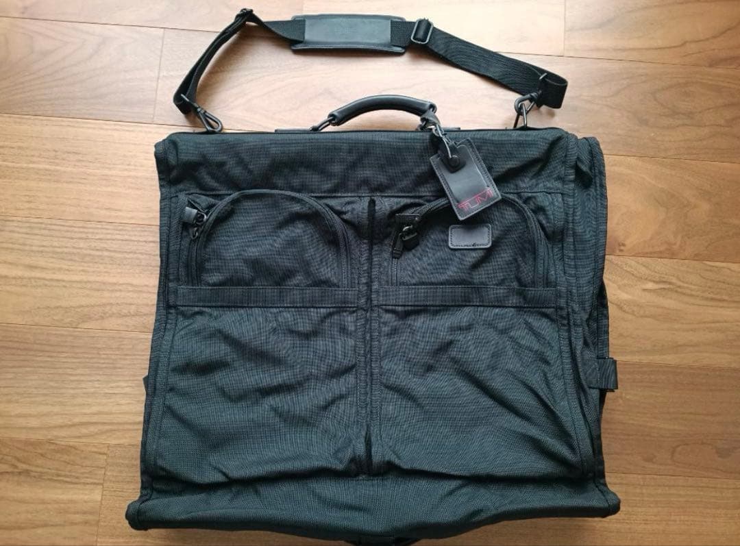 【美品】TUMI ガーメントバッグ　（スーツケース）　※SALE