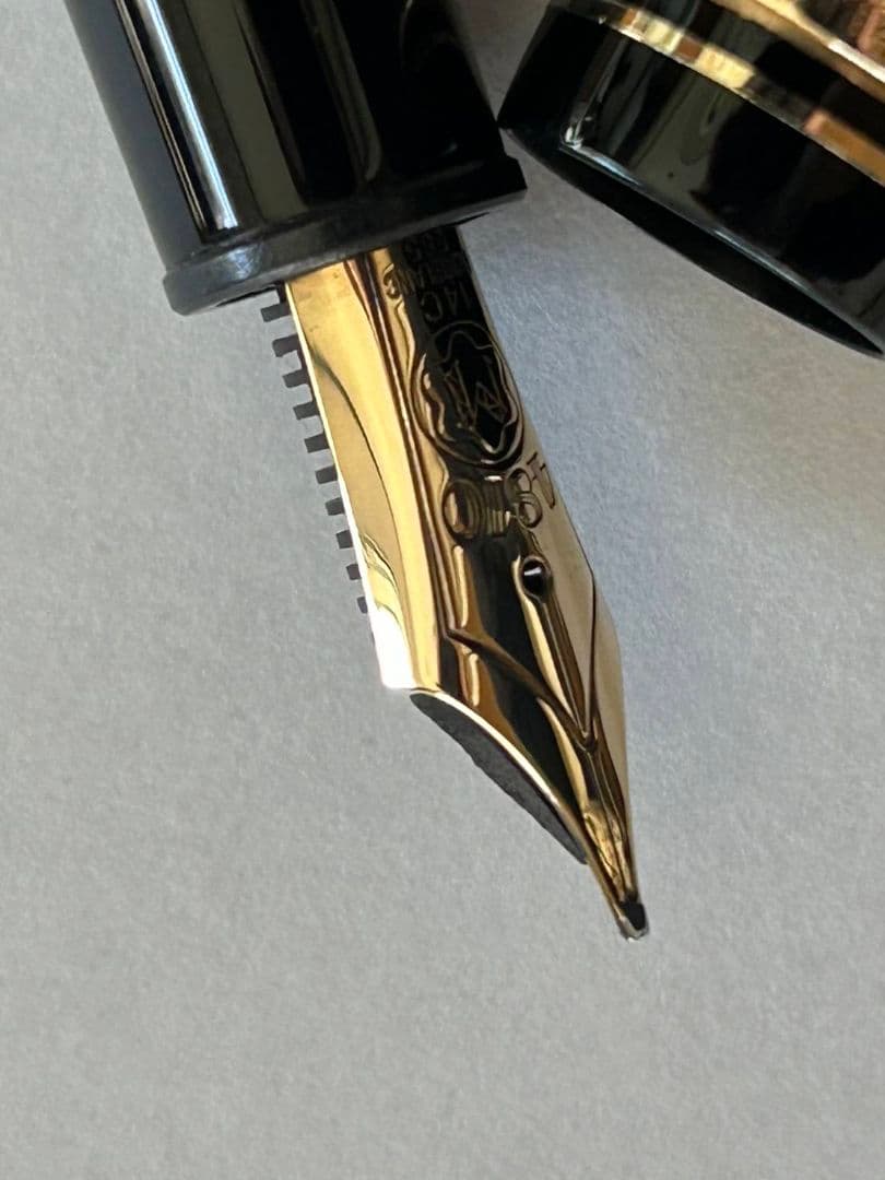 MONTBLANC 万年筆　マイスターシュディック　No146（ルグラン）
