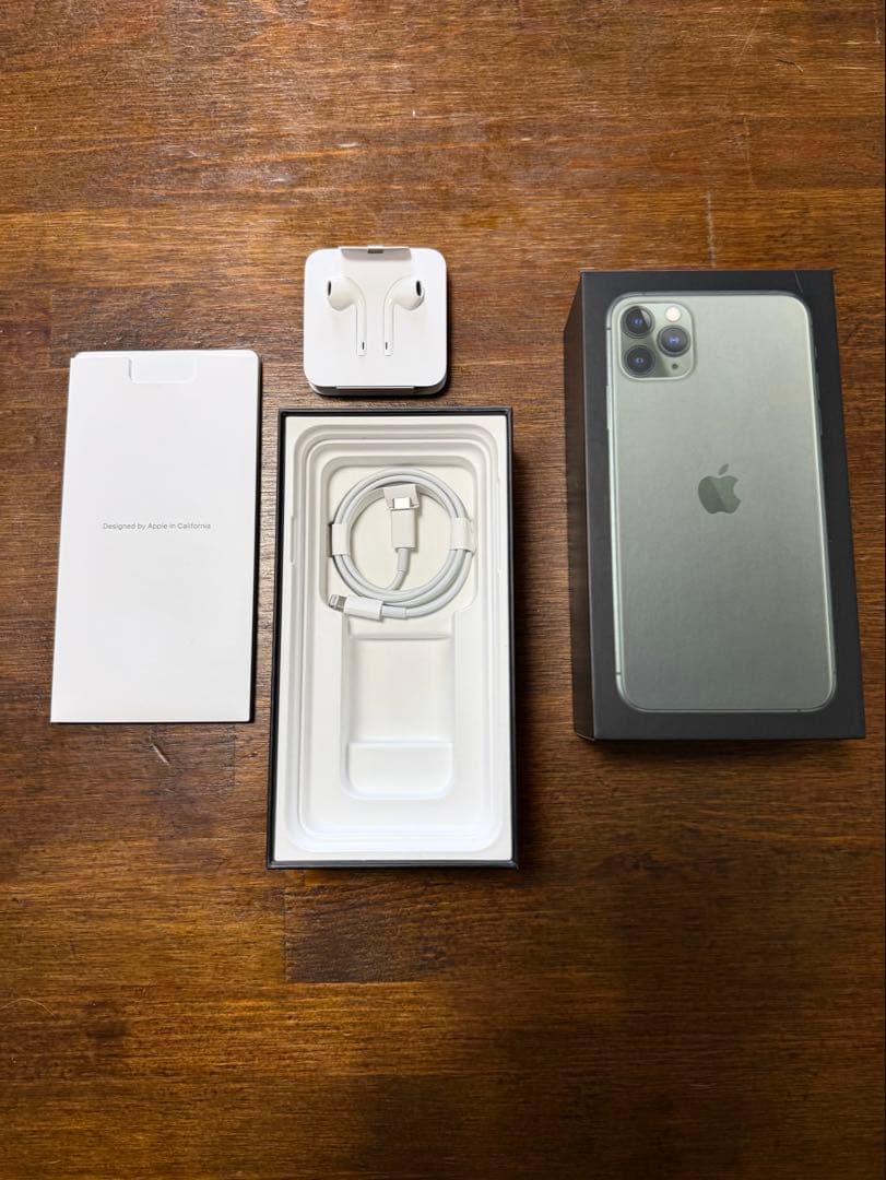 iPhone11 Pro Max 64GB ミッドナイトグリーン　残量98%