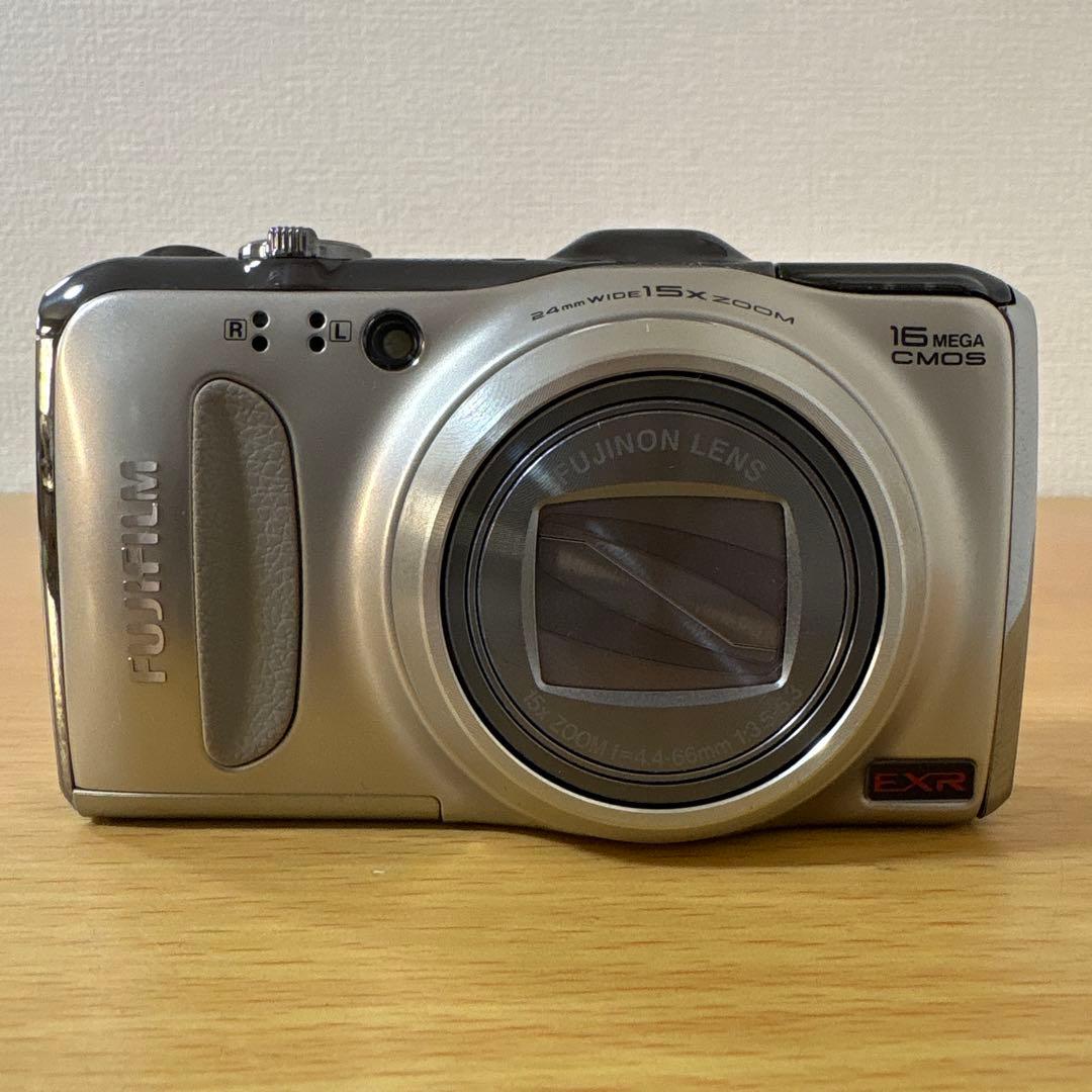 FUJIFILM F600EXR コンパクトデジタルカメラ