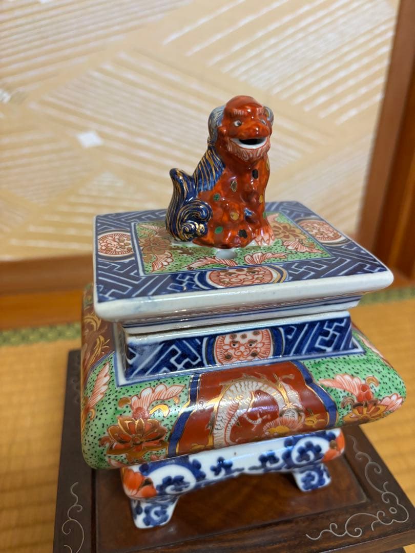香炉　唐獅子　古伊万里色絵、タコ唐草香炉　コレクション、陶芸　ヴィンテージ