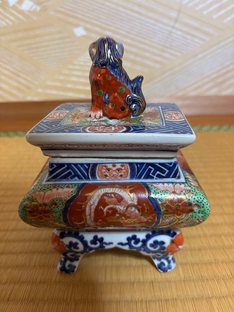 香炉　唐獅子　古伊万里色絵、タコ唐草香炉　コレクション、陶芸　ヴィンテージ