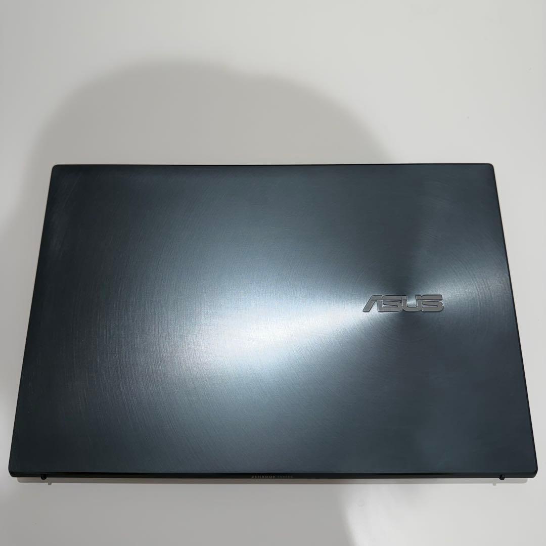 【本日限定出品】ASUS ZenBook ノートパソコン