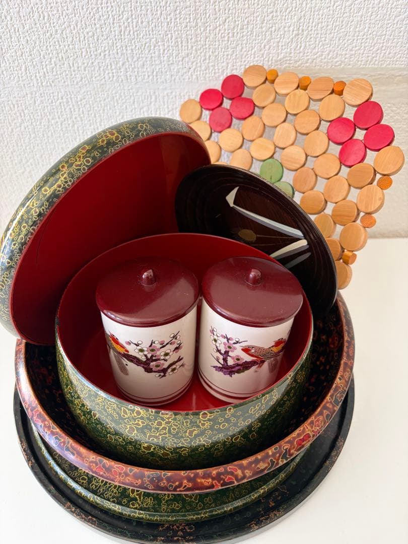 昭和レトロ　漆器　お盆　小さい湯呑み　まとめ売り