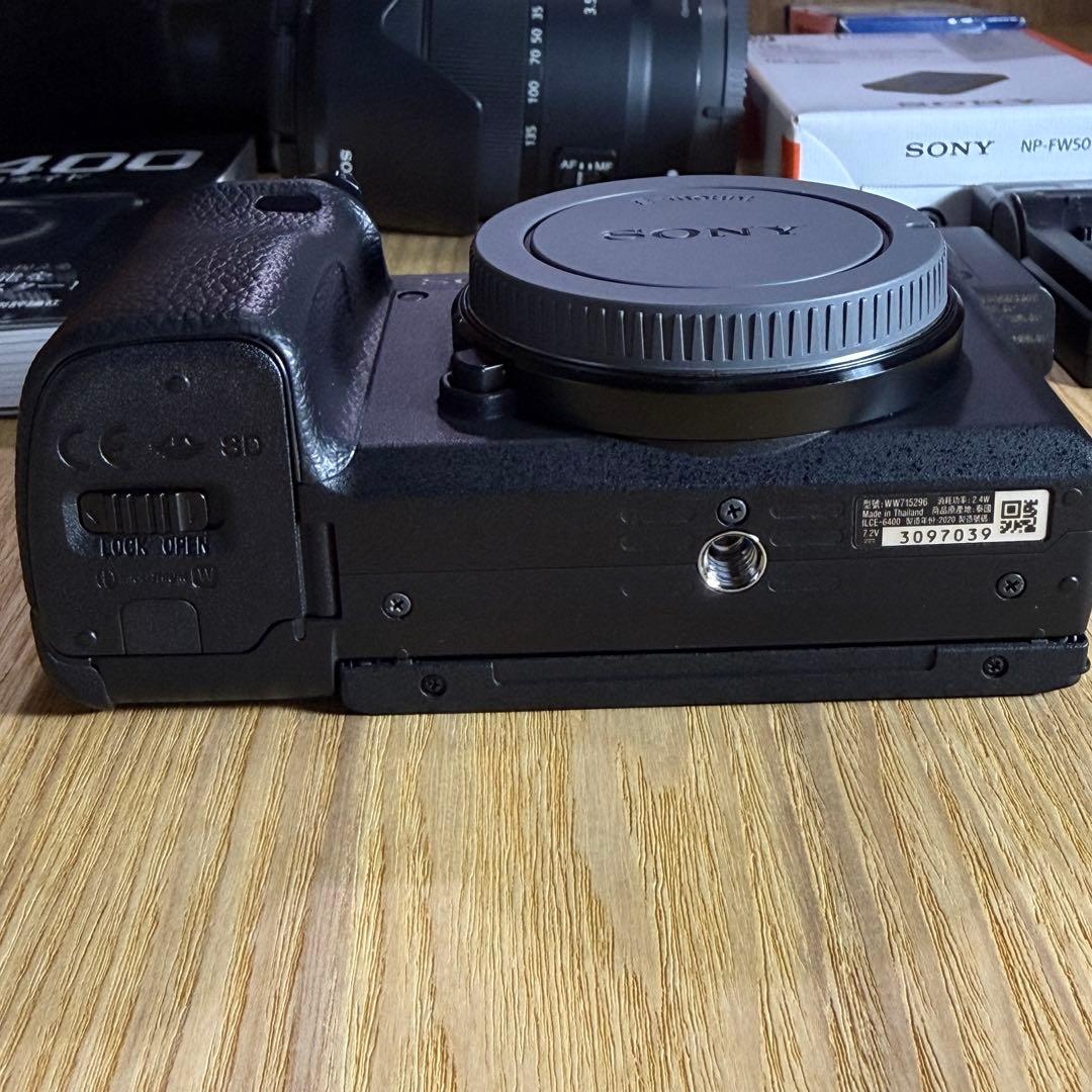 SONY α6400 高倍率ズームレンズキット＋アクセ一式　写真多数