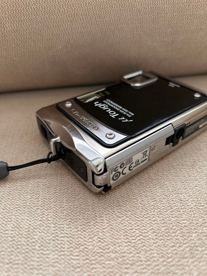 OLYMPUS 防水デジタルカメラ μTOUGH-8000 シルバー