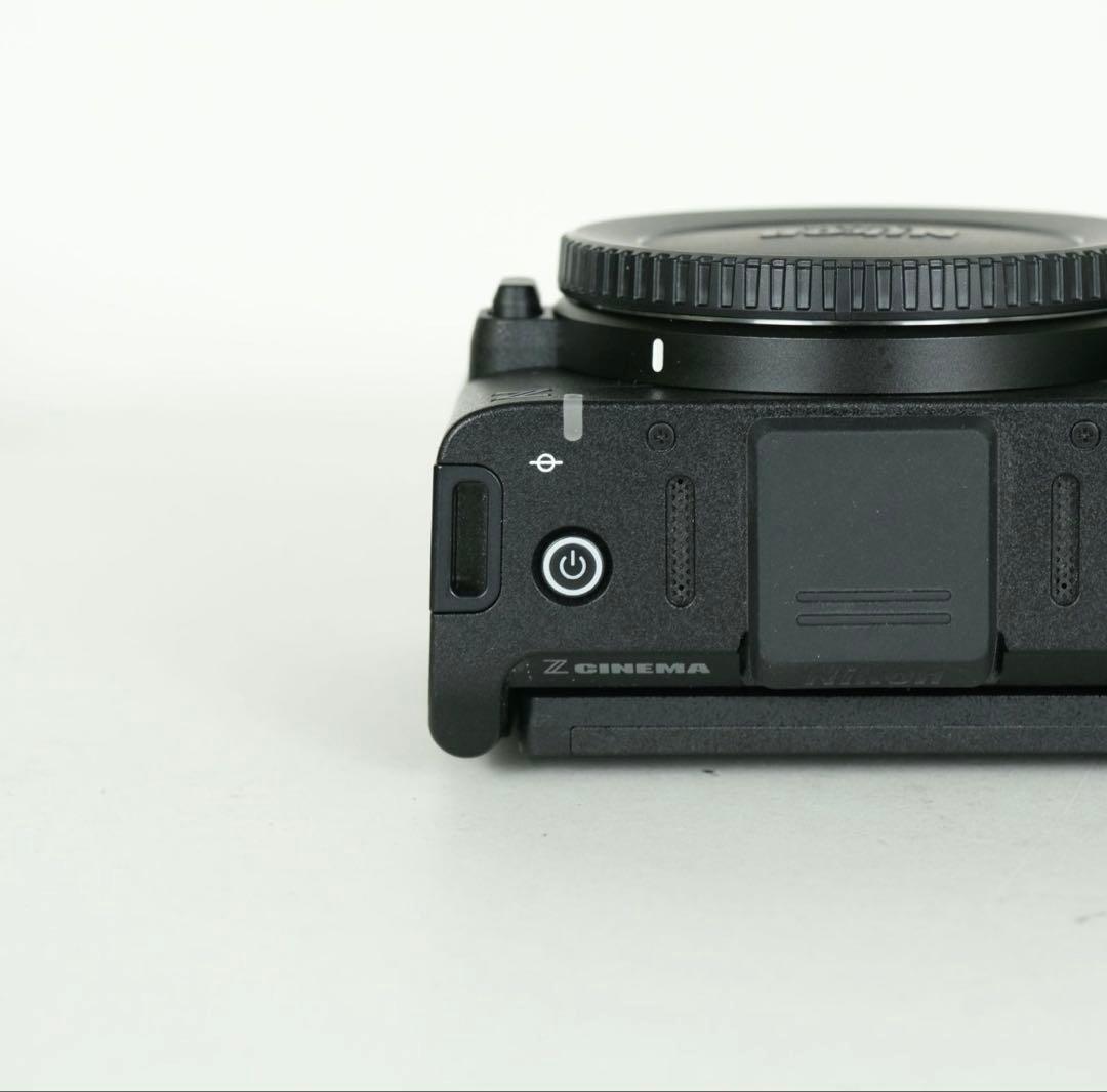 【シャッター回数1330】美品 Nikon ZR ボディ 箱付き