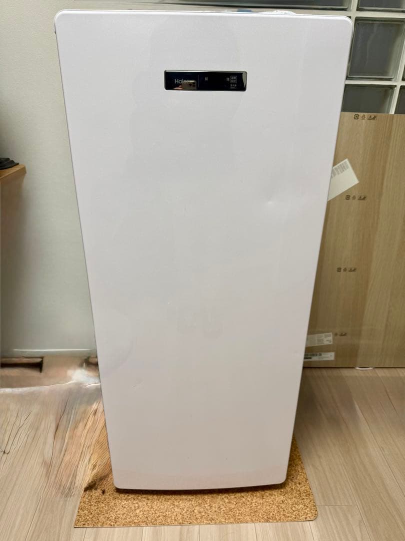 売り切り⭐️ハイアール　haier 138L 前開き式冷凍庫