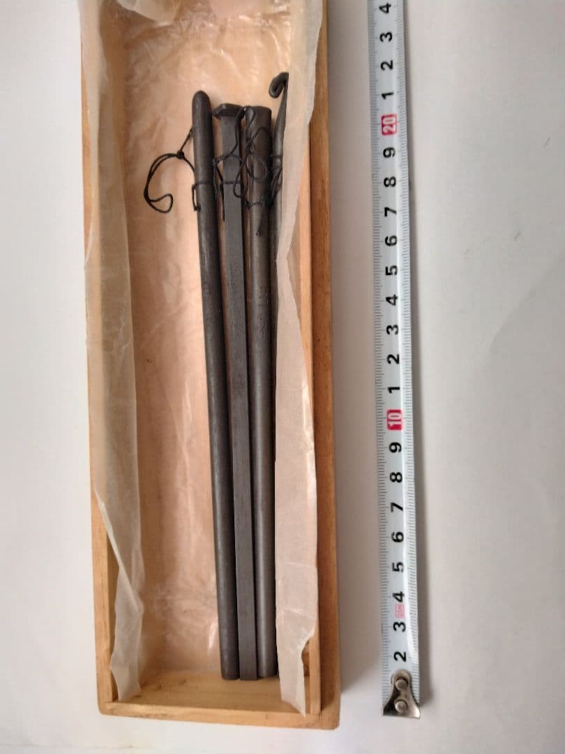 52代明珍宗理作 火箸風鈴　明珍鍛冶由緒書
