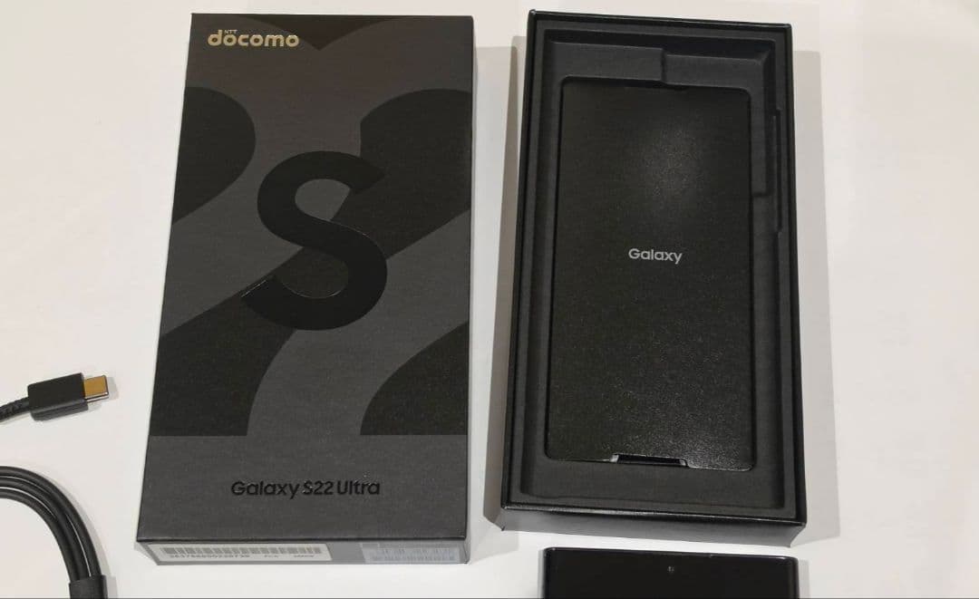 ドコモ　Galaxy　s22　ultra